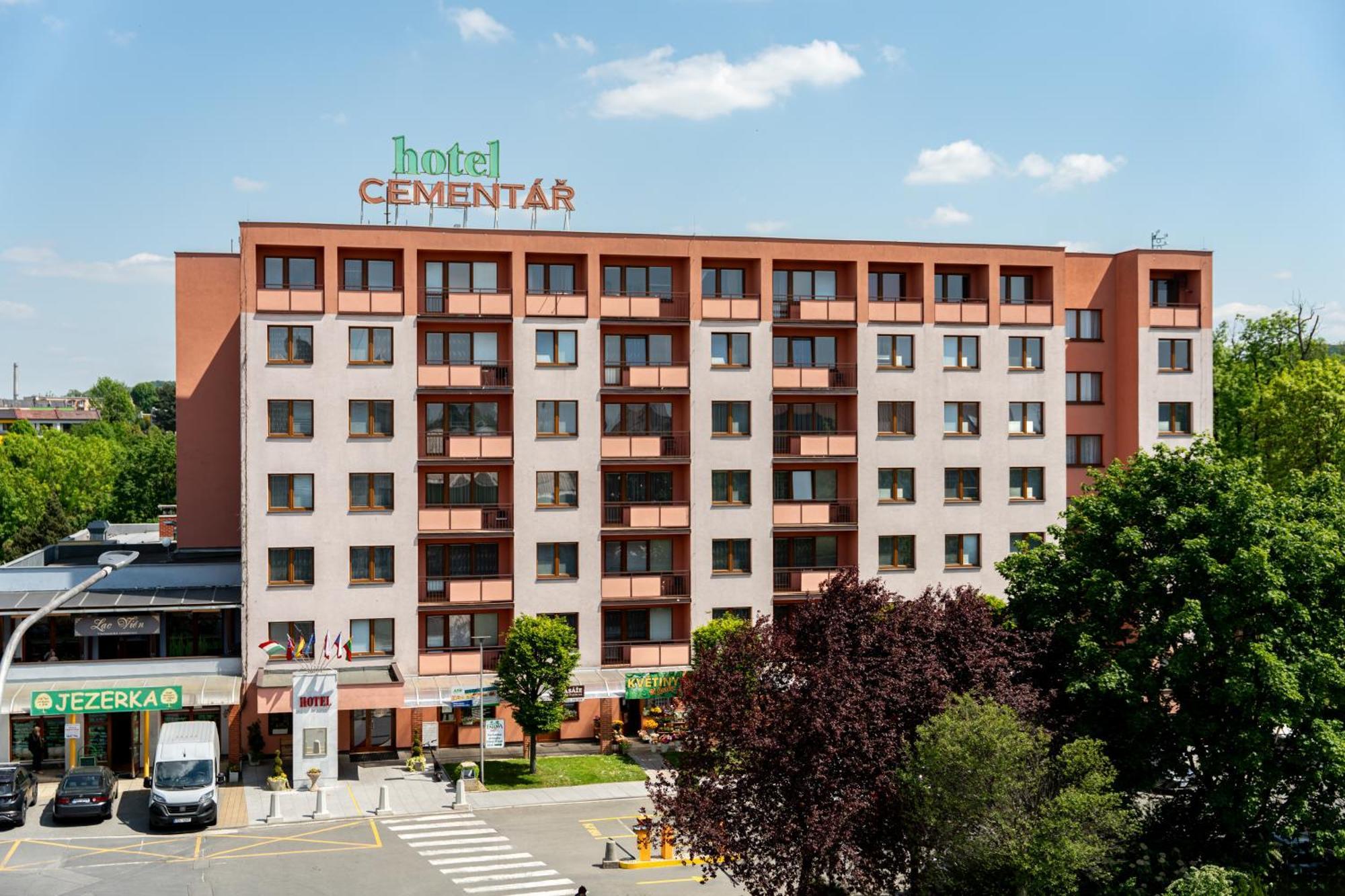 Hotel Cementar フラニツェ エクステリア 写真